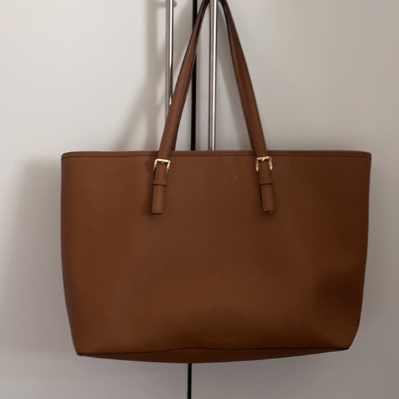 Michael Kors Jet Set Travel tote - Picture 3 of 7